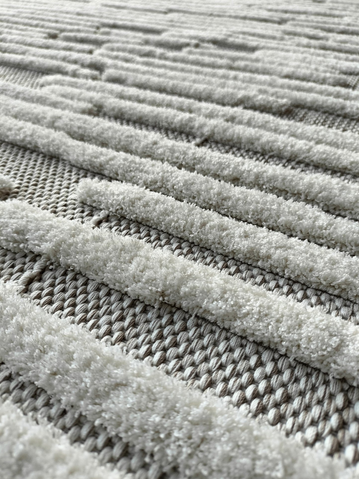 Alfombra Roma / 0023A  / White - Cream