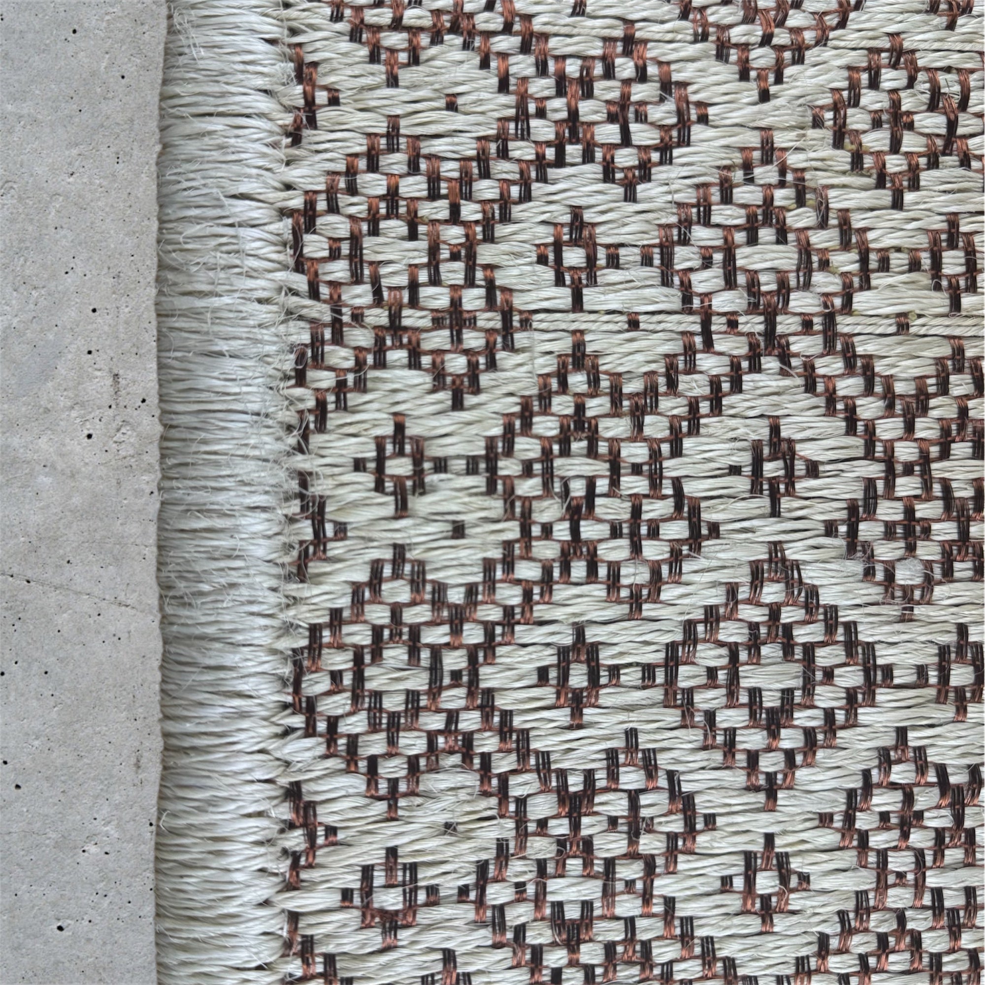 Tapete Tejido Martina en Fique y Cobre