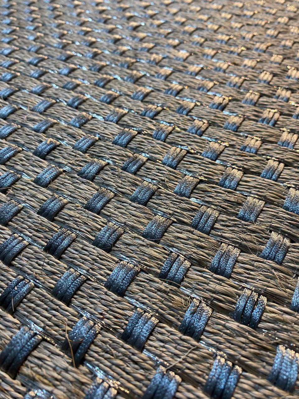 Tapete Tejido Paz en Fique, Seda Y Metal Plata