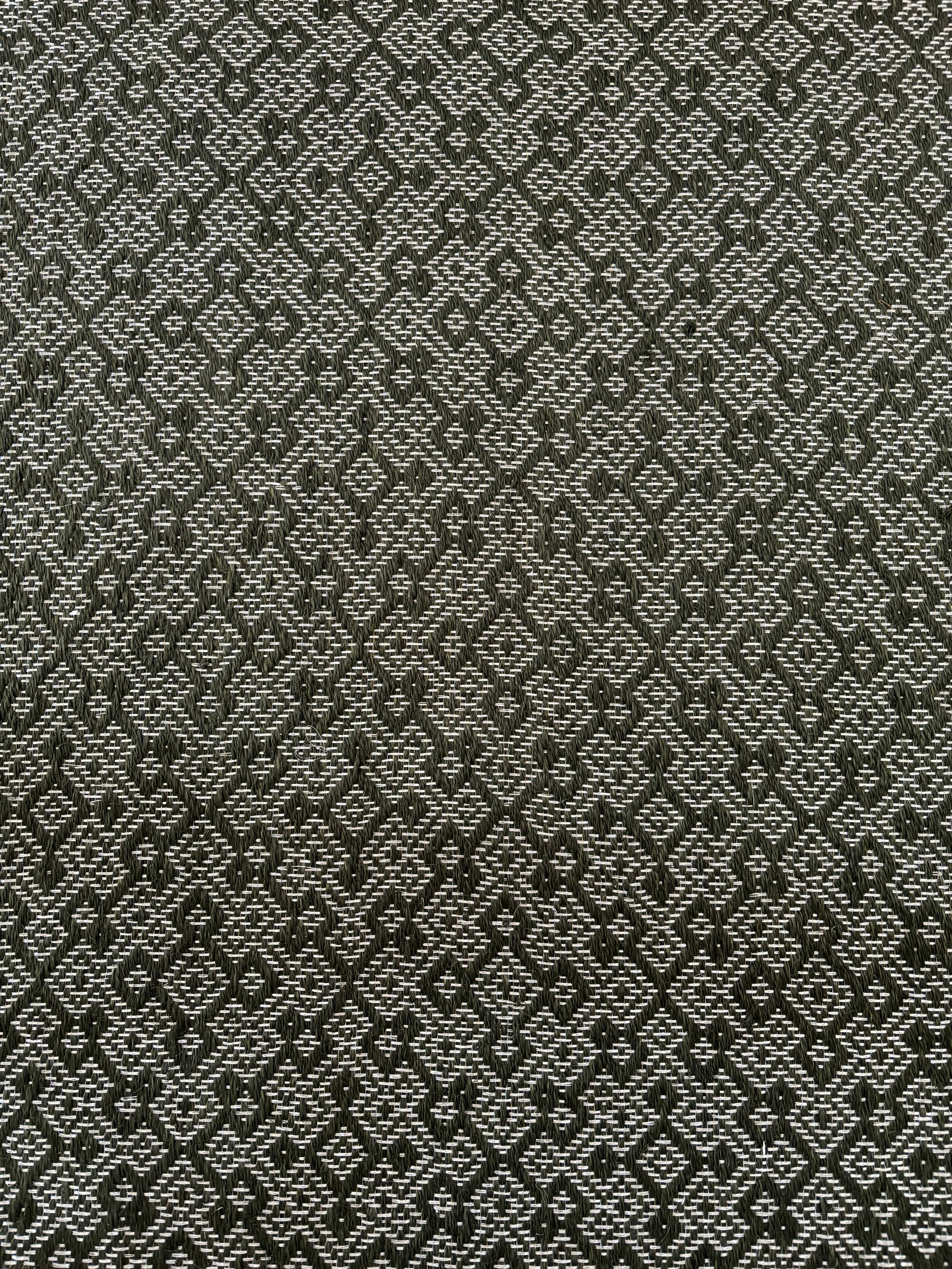 Tapete Tejido Martina en Fique y Metal Plata