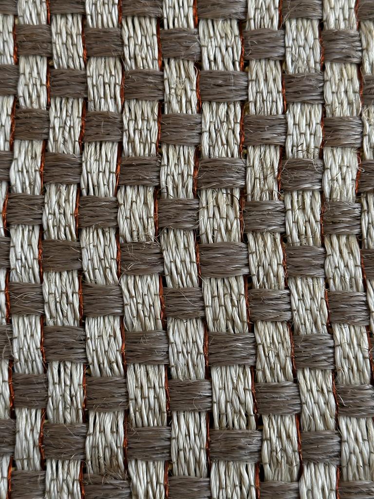 Tapete Tejido Canasto en Fique y Cobre / Borde 100% Cobre