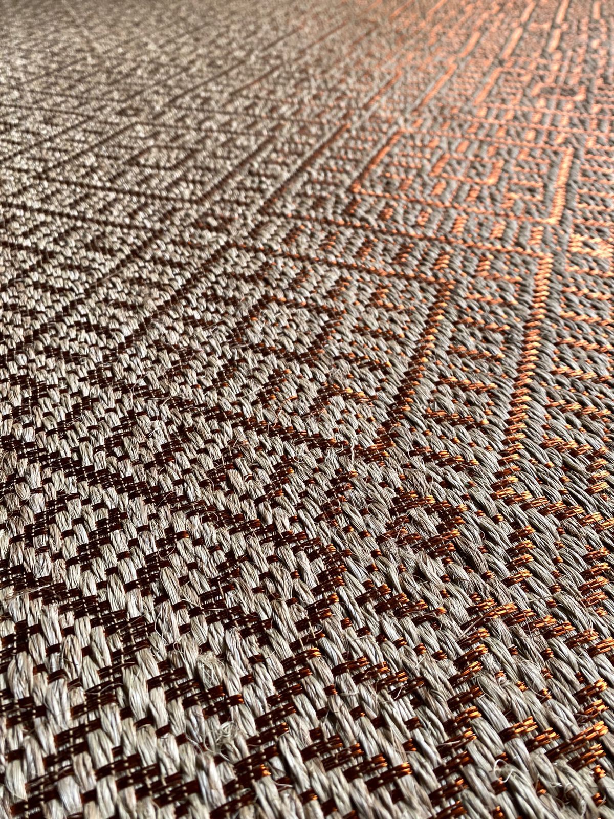 Tapete Tejido Milano en Fique y Cobre