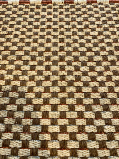 Tapete Tejido Canasto en Fique, Cobre y Metal Plata  / Borde Uno a Uno