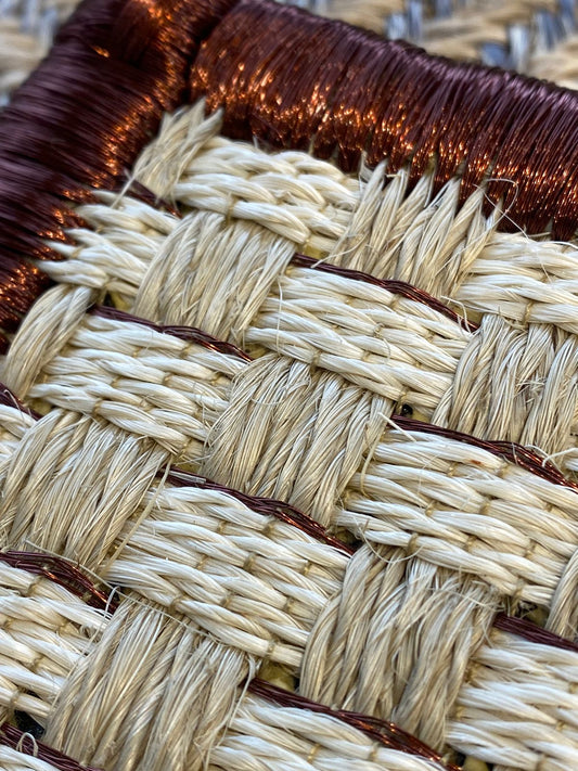 Tapete Tejido canasto en Fique  con Cobre Uva