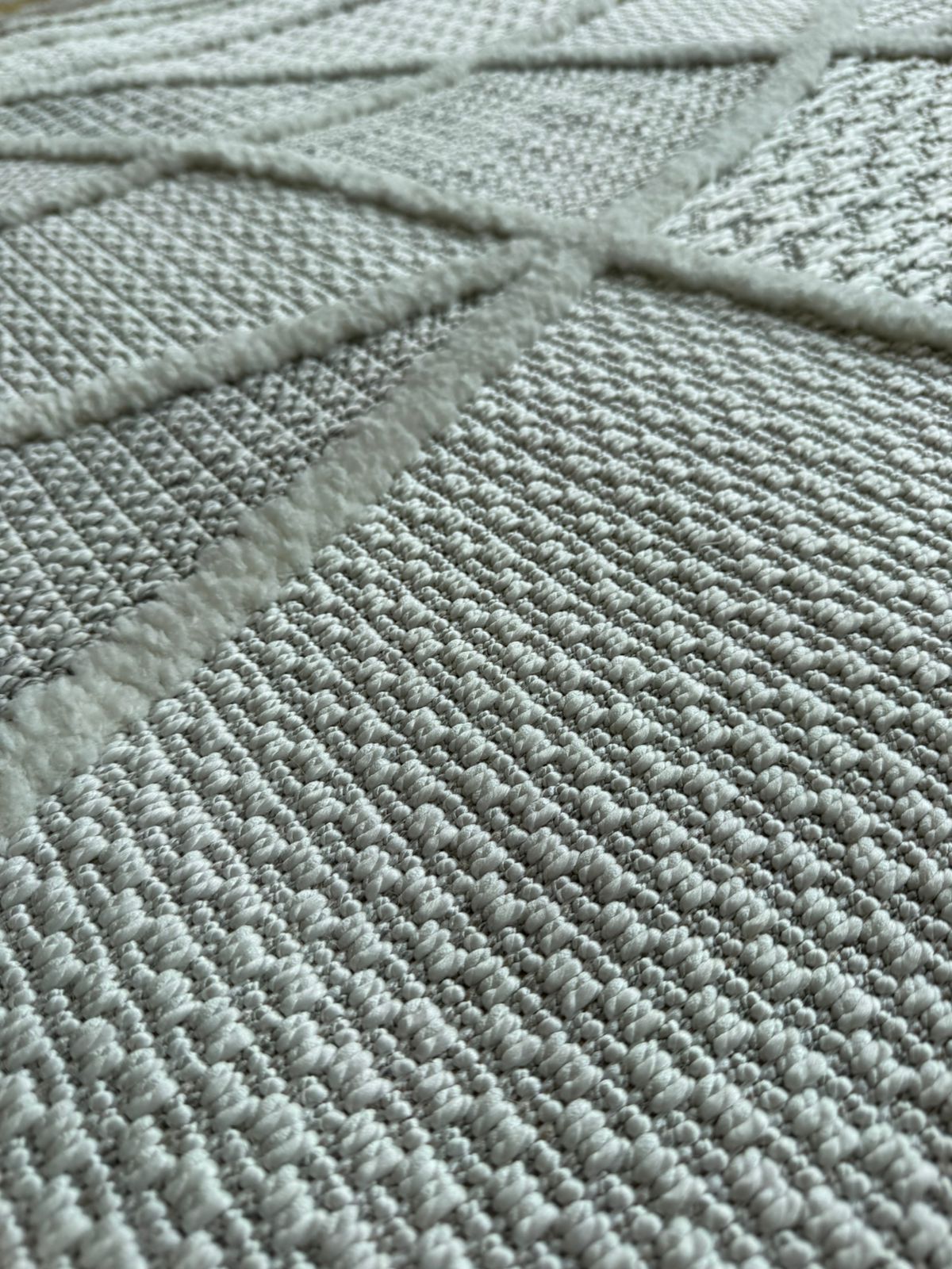 Alfombra Zeugma / 0106A / Bone - L.Grey