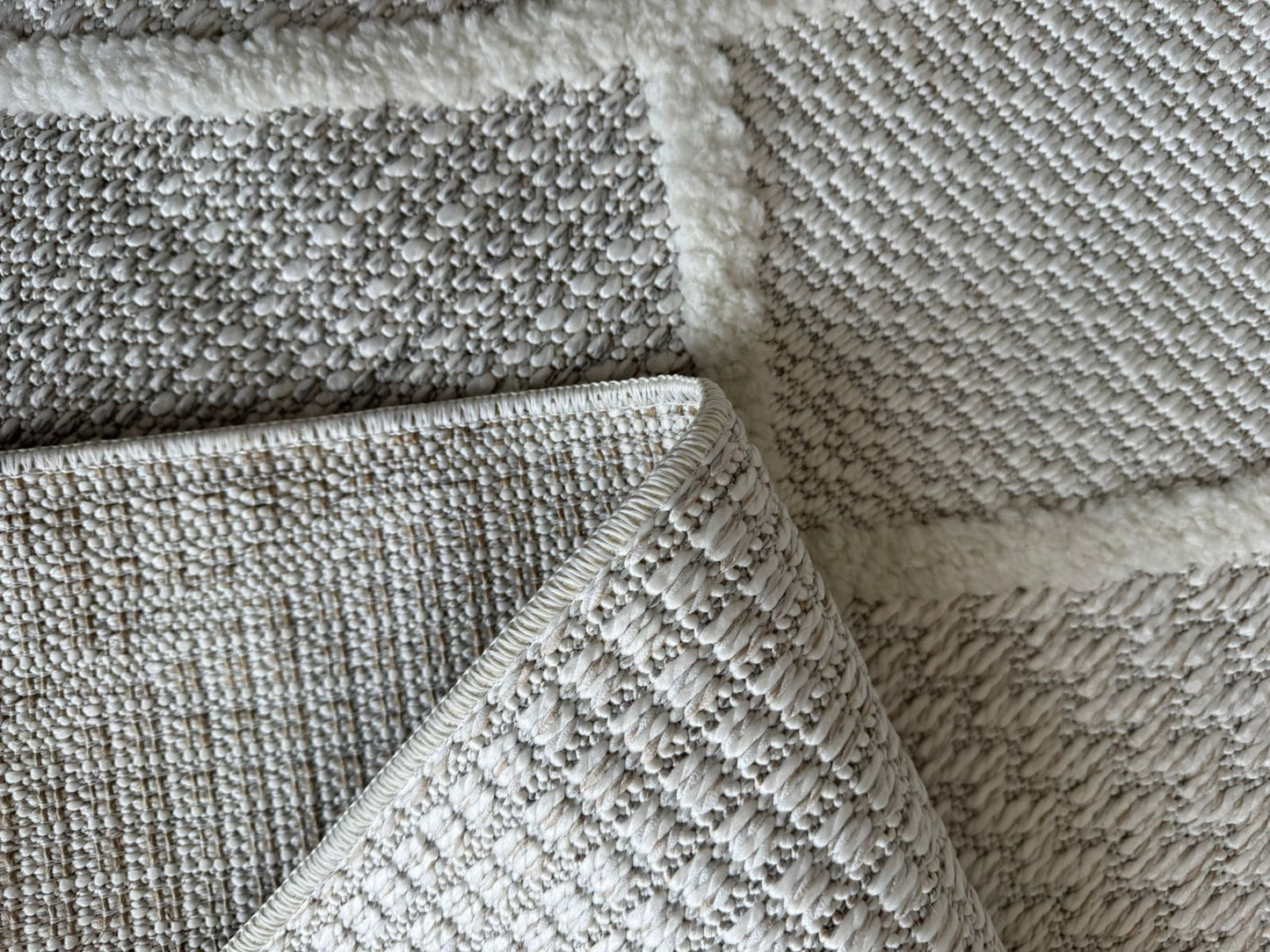 Alfombra Zeugma / 0106A / Bone - L.Grey